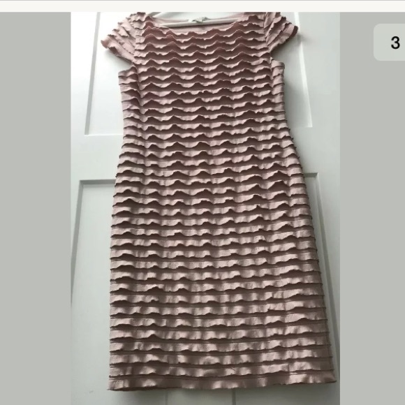 Banana Republic Ruffled Sheath Dress Cap Sleeve Sm - Picture 2 of 8